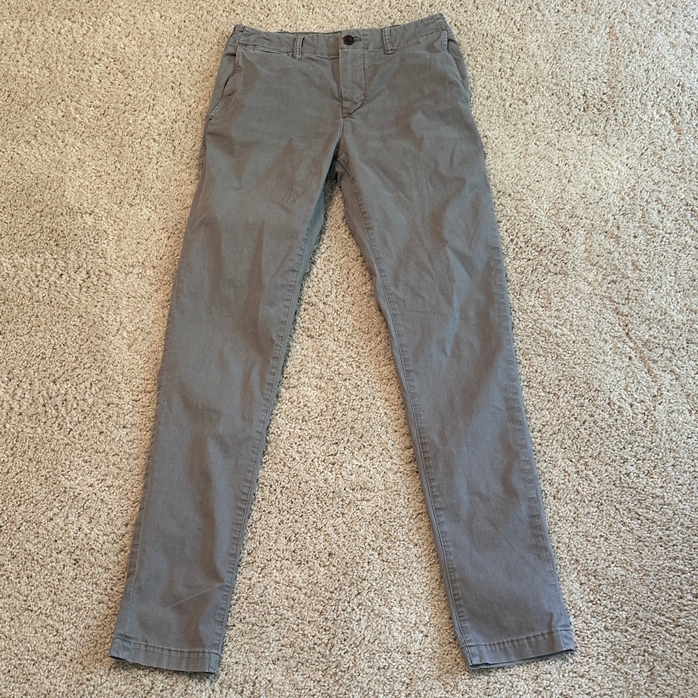 American Eagle Men's Gray Pants 30x36 excellent